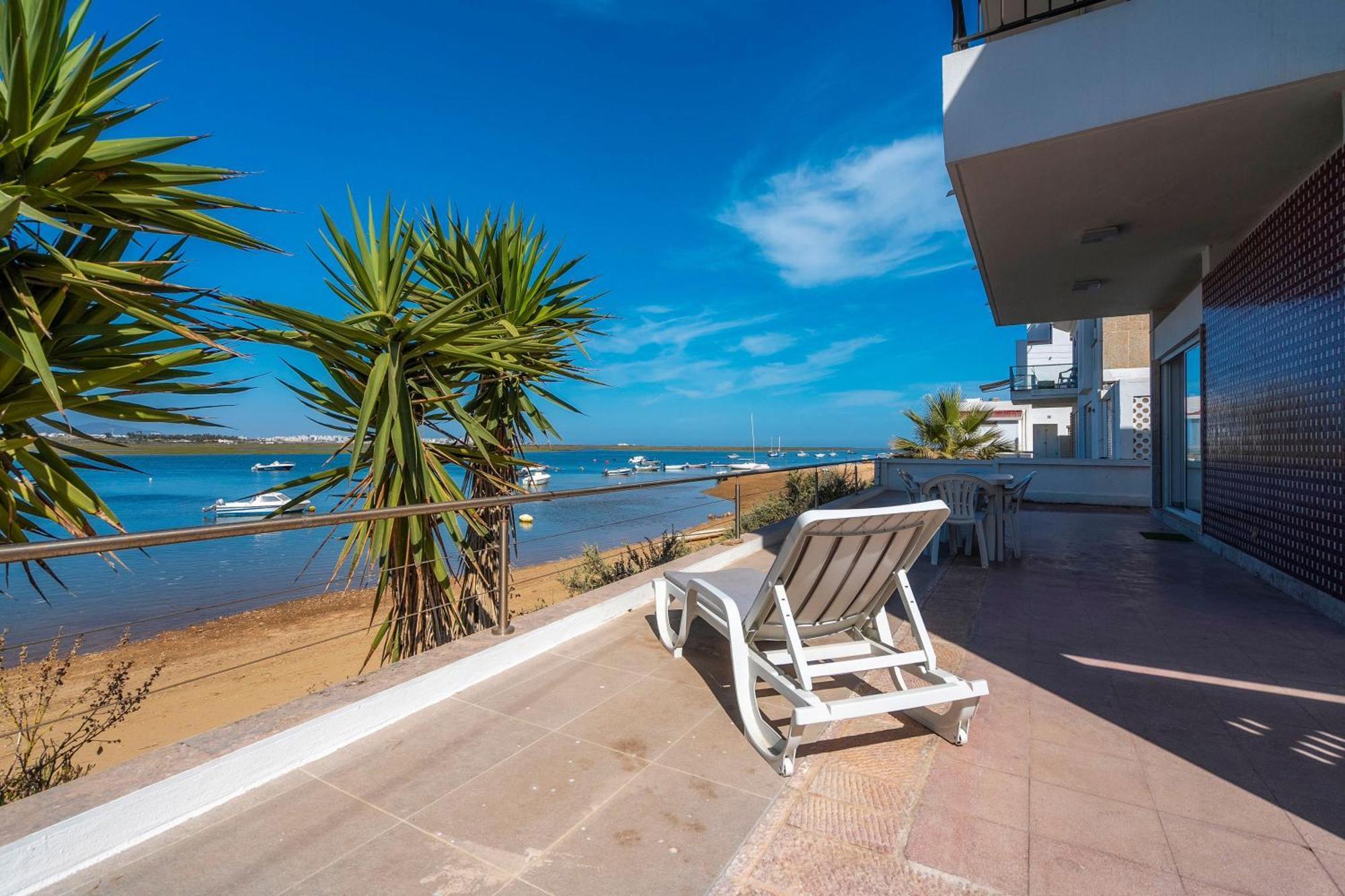 Sundance Beach House فارو المظهر الخارجي الصورة